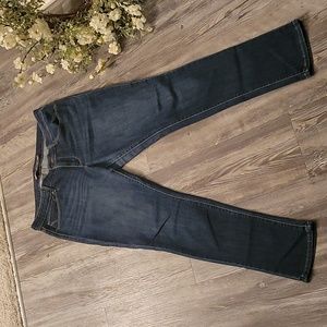 NWOT Levi's Strauss Indigo denim Mid Rise Demi Curve skinny jeans.
